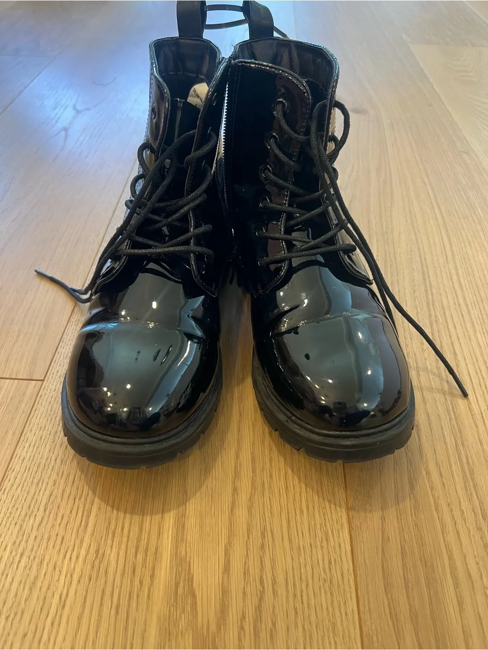 Dream Pairs Black Patent Lace-Up Kids Combat Boots